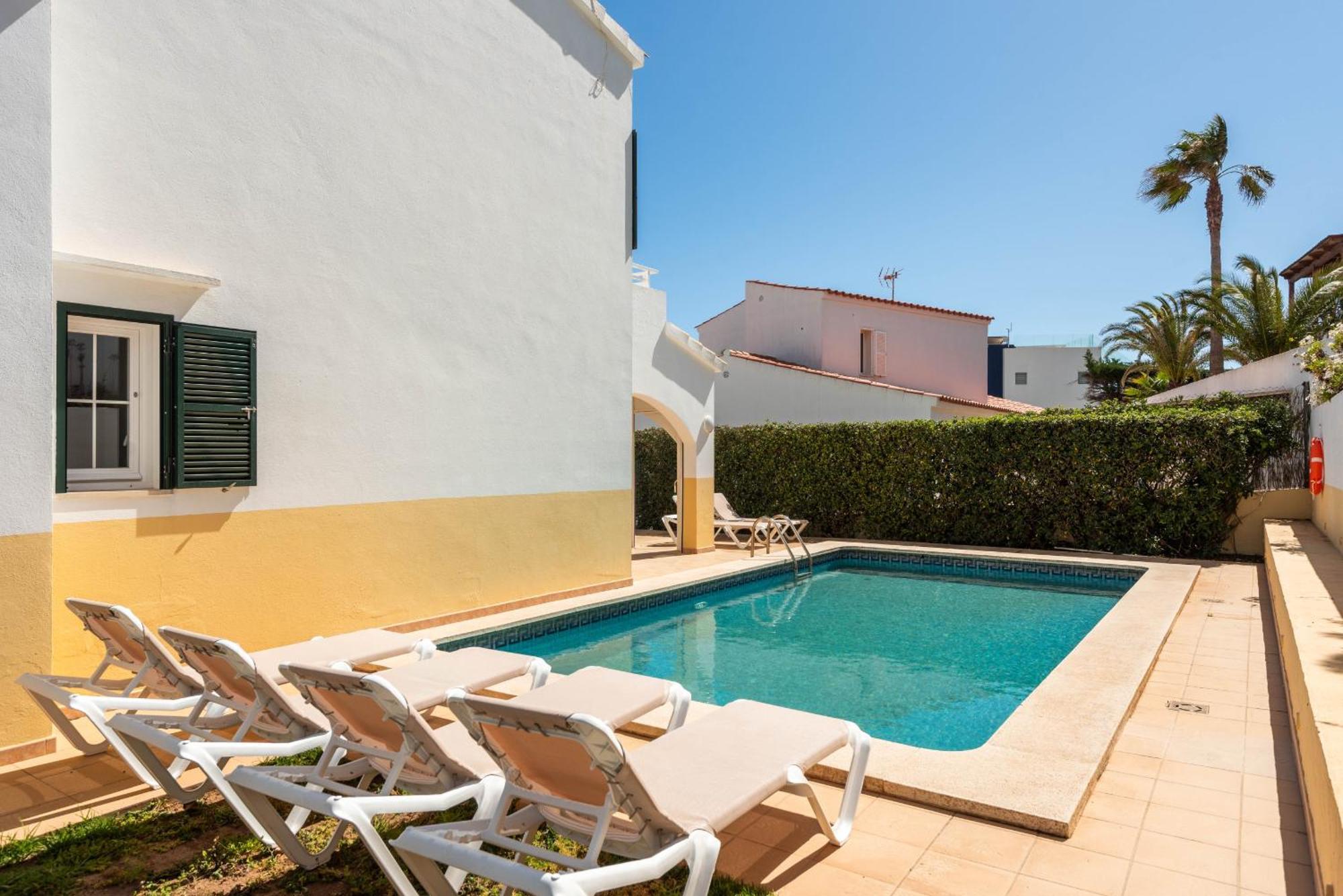 Cayetana Villa Mahón