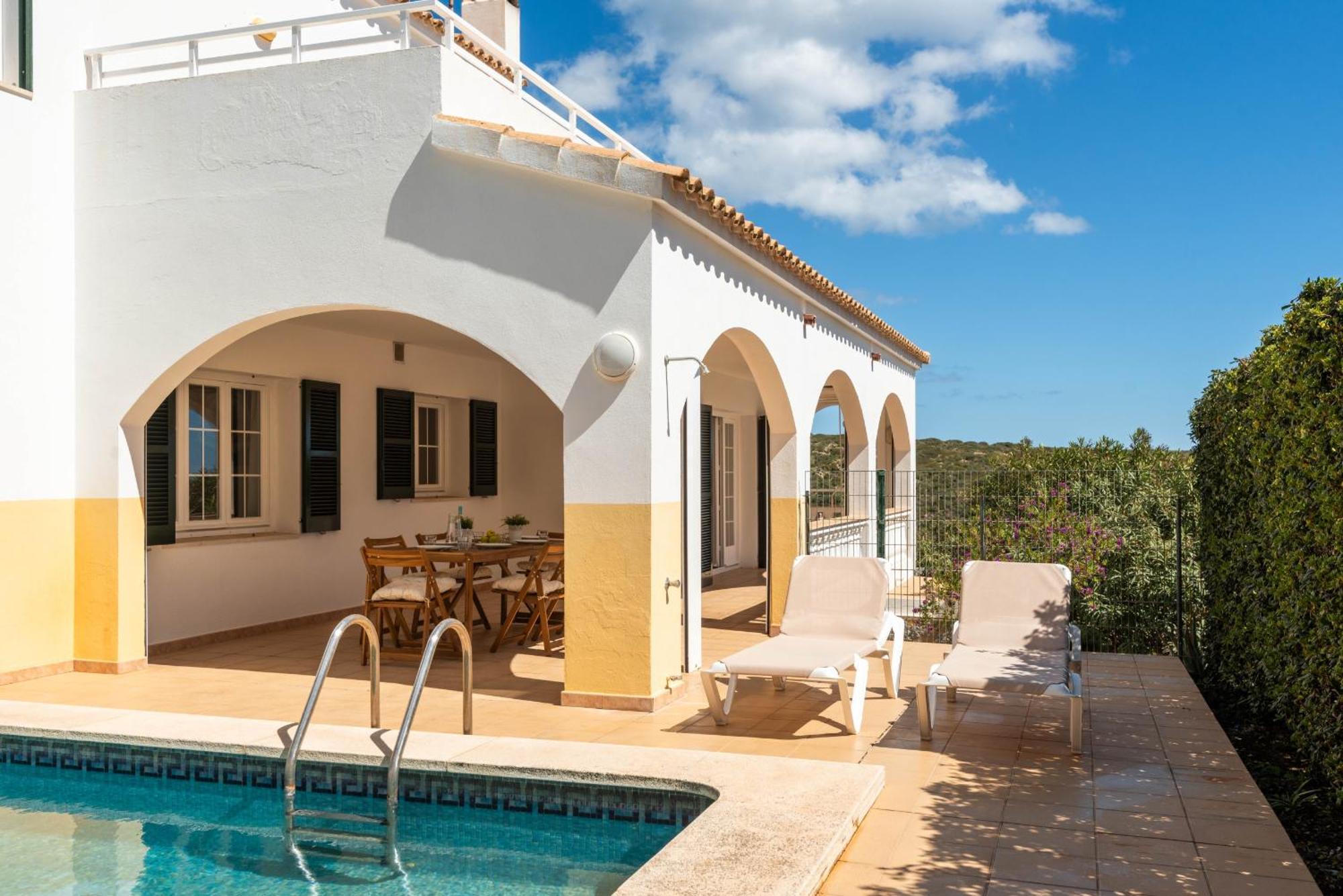 Cayetana * Mahon (Menorca)